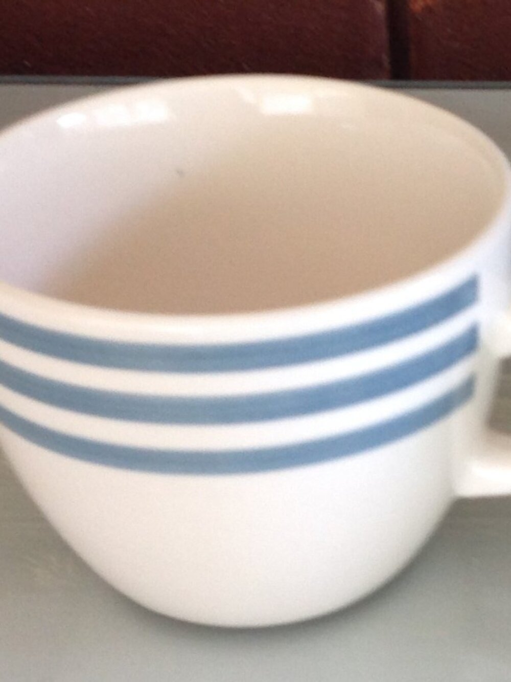 Set of 2 Large Stoneware Mugs White with Blue Stripes